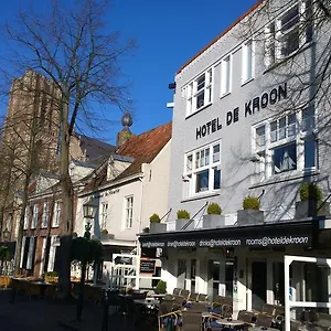 https://hotel-de-kroon-oirschot.valkenburgaandegeul-hotels.com